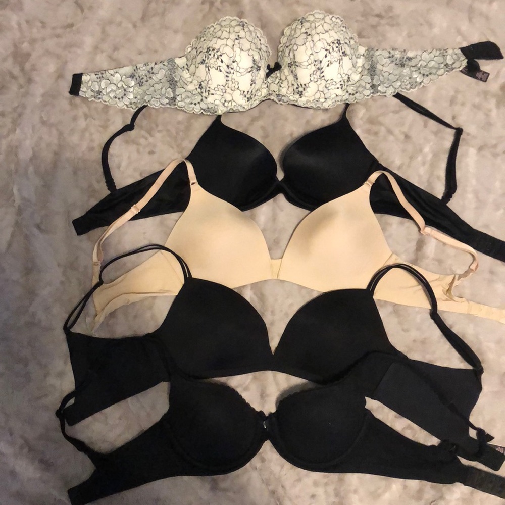 Victoria’s Secret VS Lot of 5 Bras Size 32C
